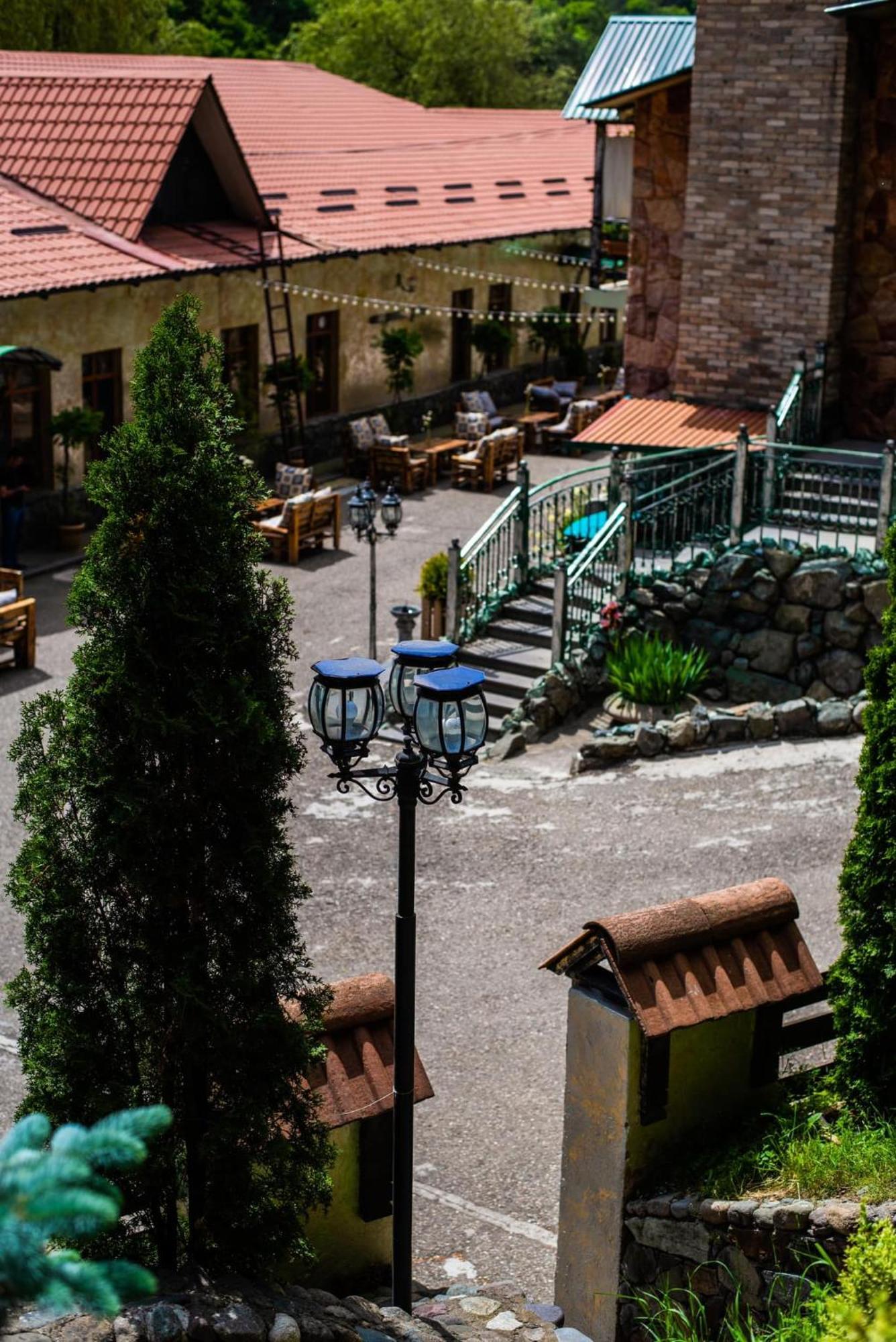 Haghartsin Hotel And Restaurant Dilijan Eksteriør bilde