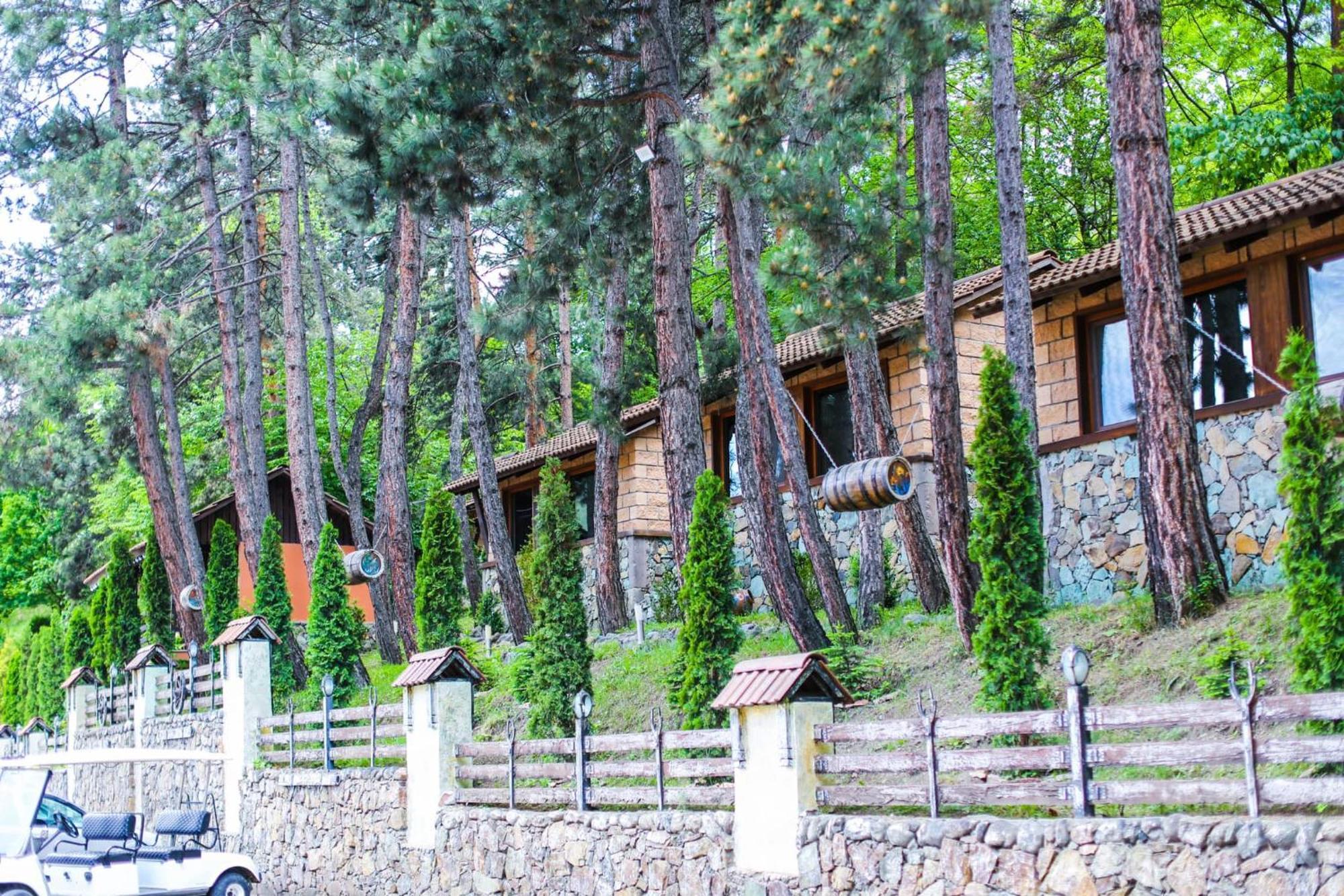Haghartsin Hotel And Restaurant Dilijan Eksteriør bilde